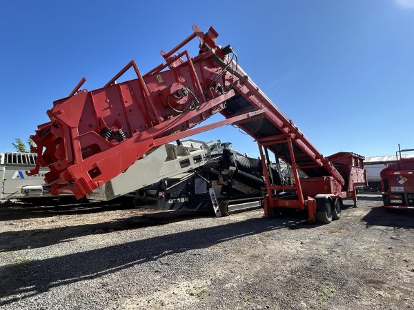 Maquina Industrial seleccionadora de materiales Terex finlay 390 2012  100m3/H Linderos