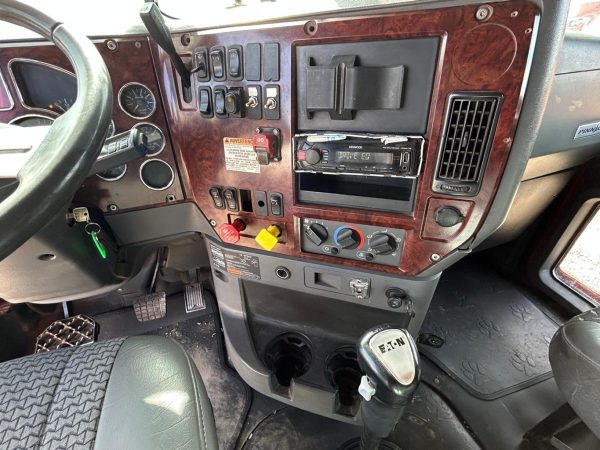 Tractocamión Mack CXU613 MP8 6X4 2016 440 HP #Ref XH26 Linderos - Imagen 4