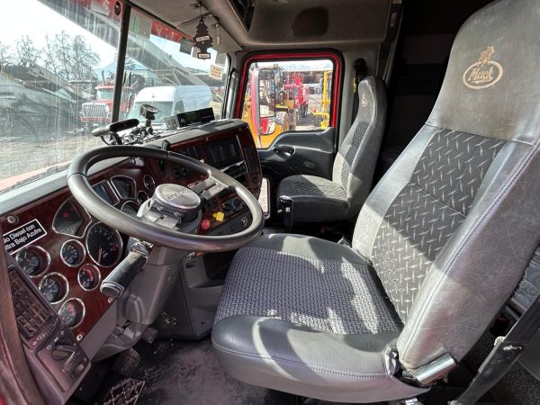 Tractocamión Mack CXU613 MP8 6X4 2016 440 HP #Ref XH26 Linderos - Imagen 5