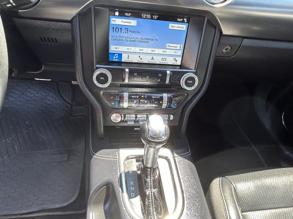Automóvil Ford Mustang Convertible 5.0 2019 Aut #RefXX29 Buin - Imagen 12