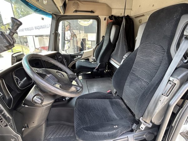 Tractocamión Mercedes Benz 2020 New Actros 1845 6x2 AUT # Ref LY11 Buin - Imagen 12