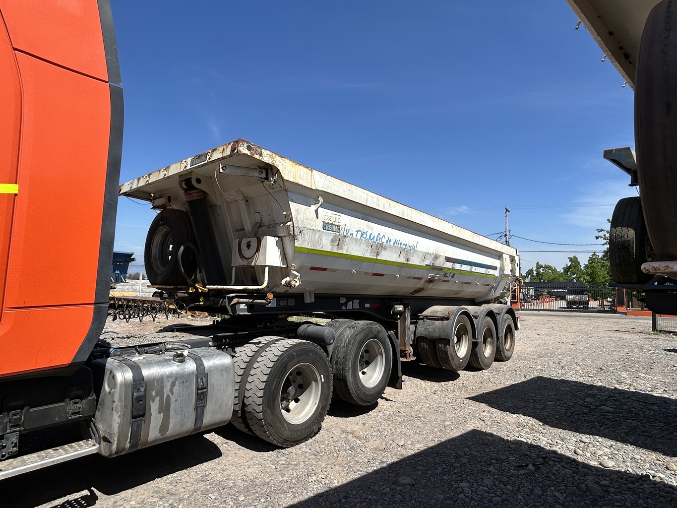 Semirremolque Batea Tremac 2019 3 ejes 20 M3 # Ref LS48 Buin - Imagen 9