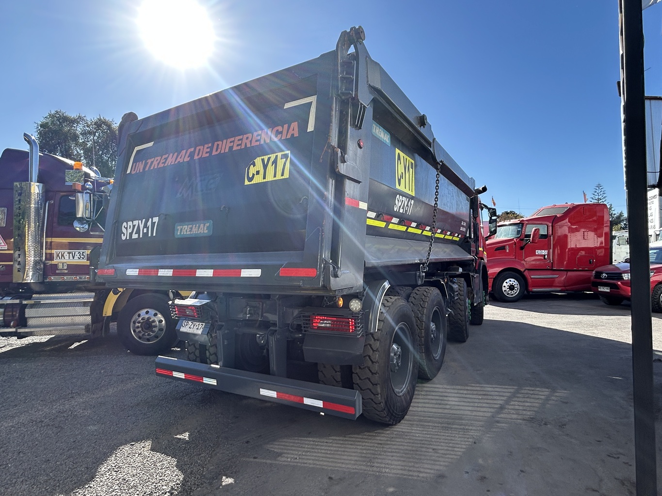 Camión Tolva Scania 2023 P450B 8×4 20 M3 Aut # Ref ZY17 Buin - Imagen 9