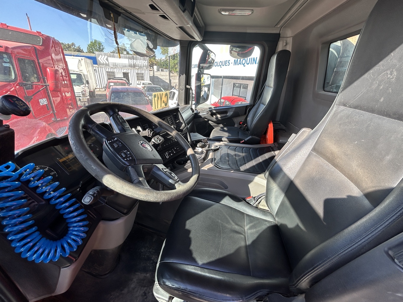 Camión Tolva Scania 2023 P450B 8×4 20 M3 Aut # Ref ZY17 Buin - Imagen 14