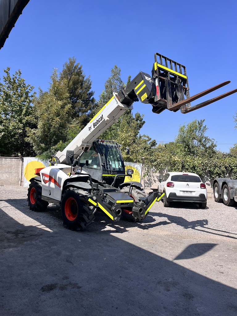 Manipulador Telescópico Bobcat 2022 Modelo T36120SL REF#FH40 - Imagen 15
