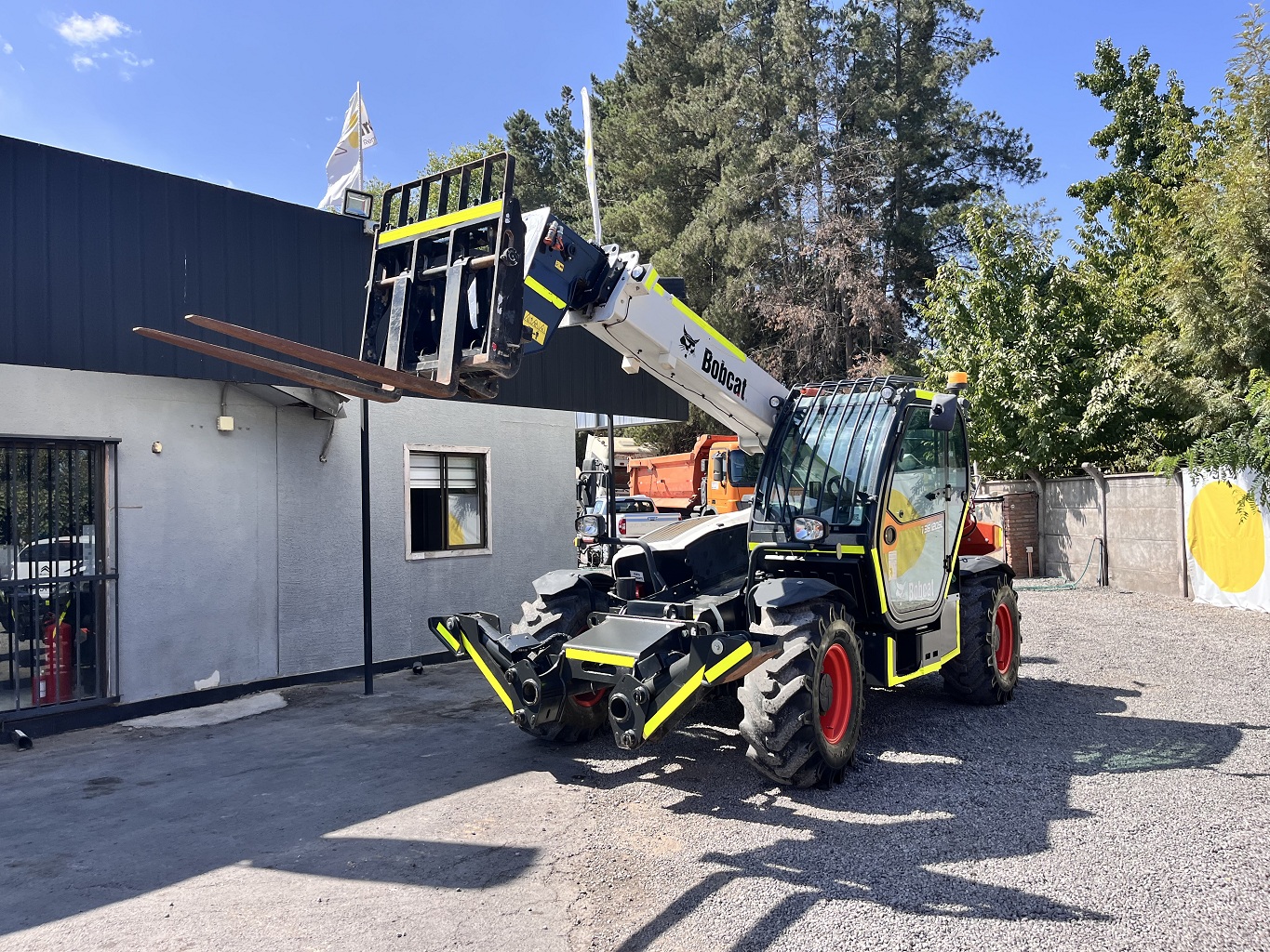 Manipulador Telescópico Bobcat 2022 Modelo T36120SL REF#FH40 - Imagen 2