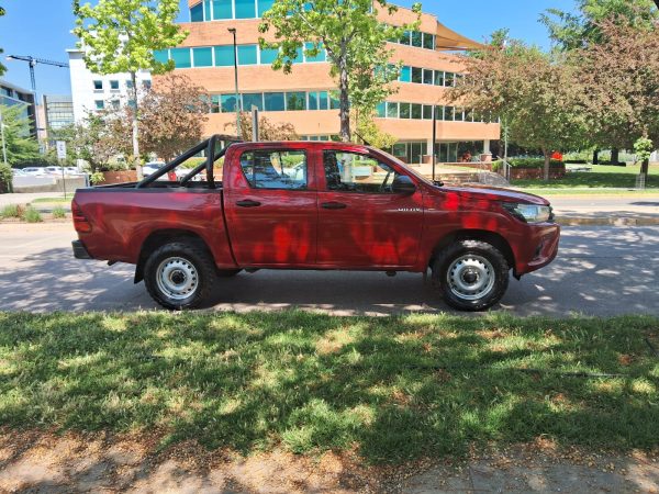 Camioneta Toyota Hilux 4x4 2.4-  2022 Ref#NR63 - Imagen 13