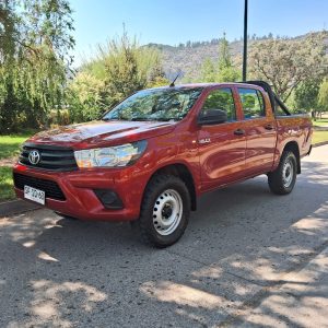 Camioneta Toyota Hilux 4x4 2.4-  2022 Ref#NR63