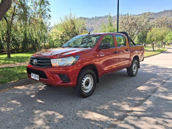 Camioneta Toyota Hilux 4x4 2.4-  2022 Ref#NR63
