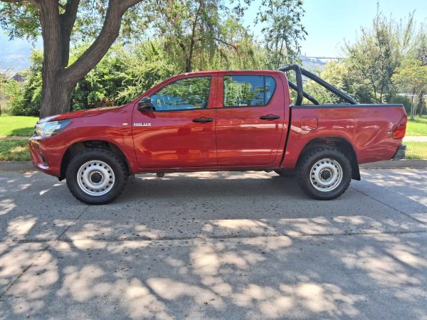 Camioneta Toyota Hilux 4x4 2.4-  2022 Ref#NR63 - Imagen 10