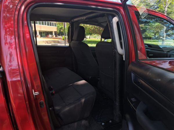 Camioneta Toyota Hilux 4x4 2.4-  2022 Ref#NR63 - Imagen 24