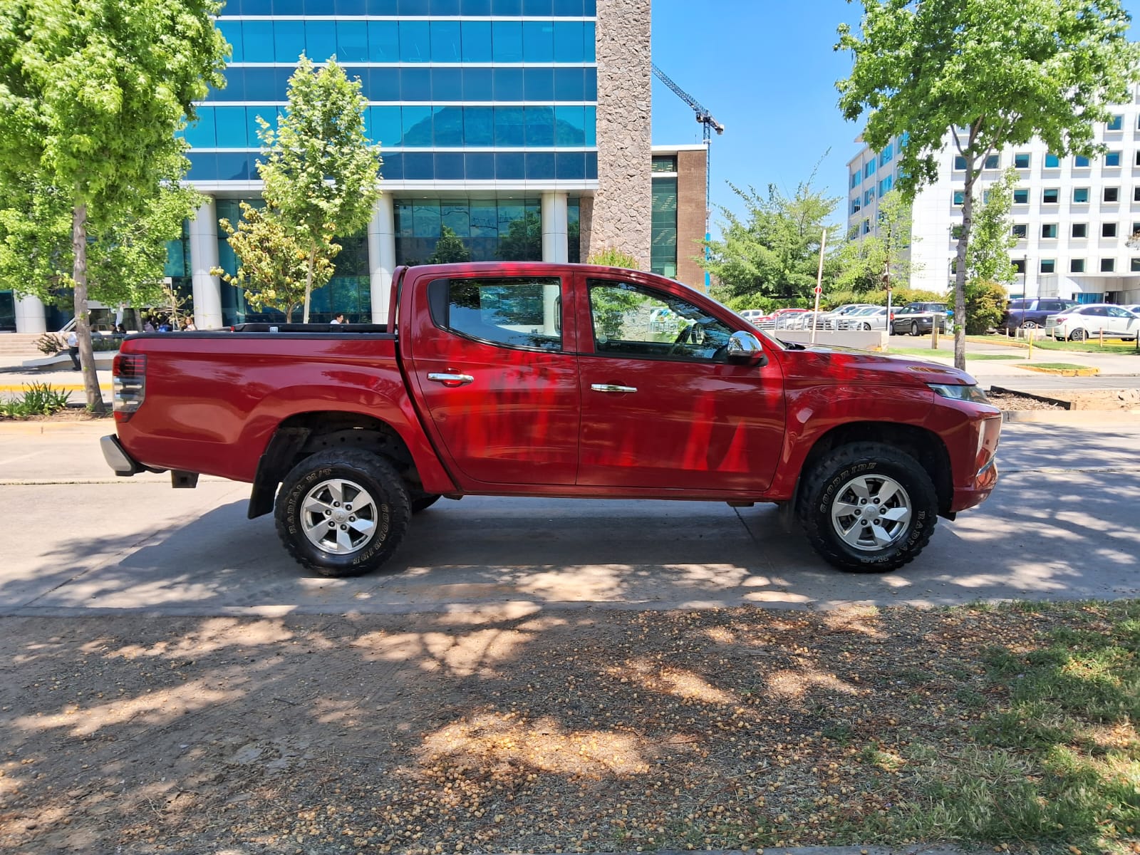 Camioneta Mitsubishi 2022 L200 CRT 4x4 NR#REF73 - Imagen 7