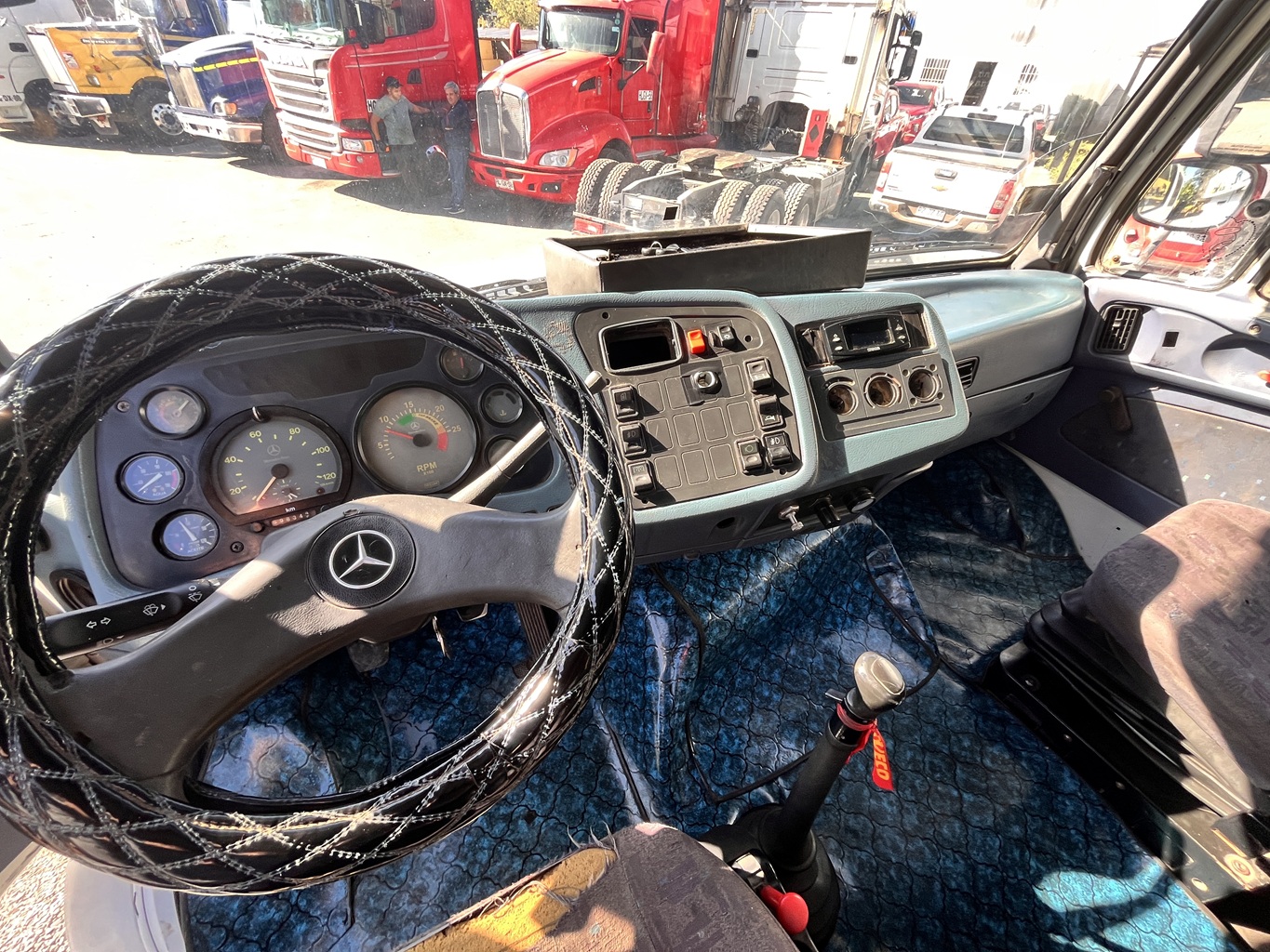 Tractocamión Mercedes Benz 2005 LS 1634 6x2 Manual # Ref 5516 Buin - Imagen 12