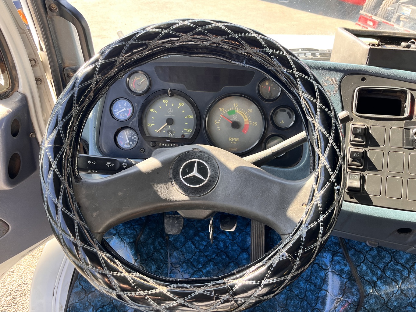 Tractocamión Mercedes Benz 2005 LS 1634 6x2 Manual # Ref 5516 Buin - Imagen 14