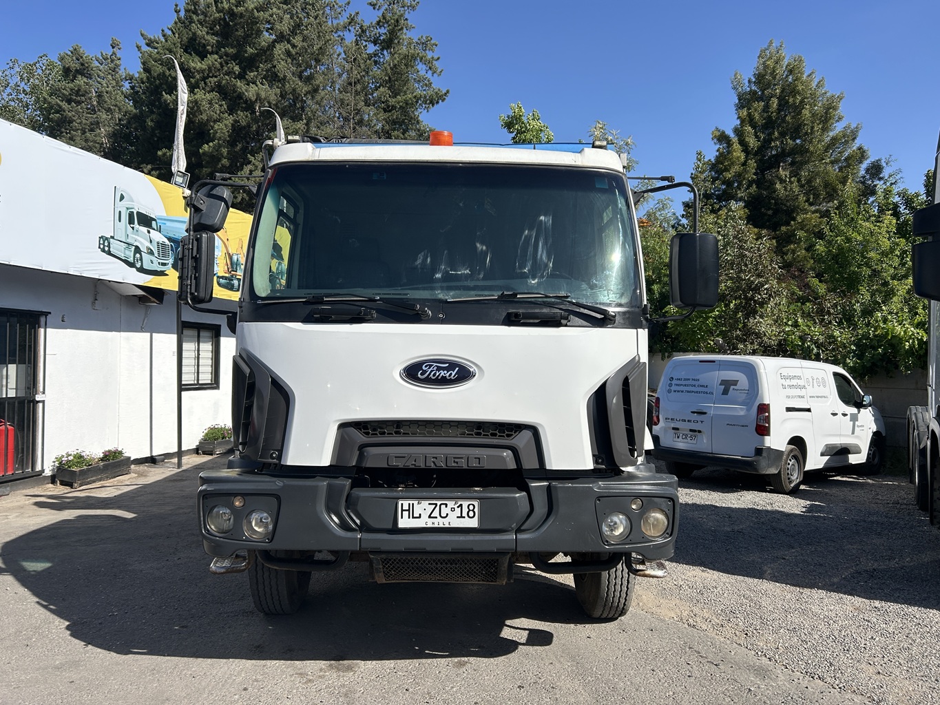 Camión Tolva Ford 2016 Cargo 3133 Manual 20m3 #Ref ZC18 Buin - Imagen 2