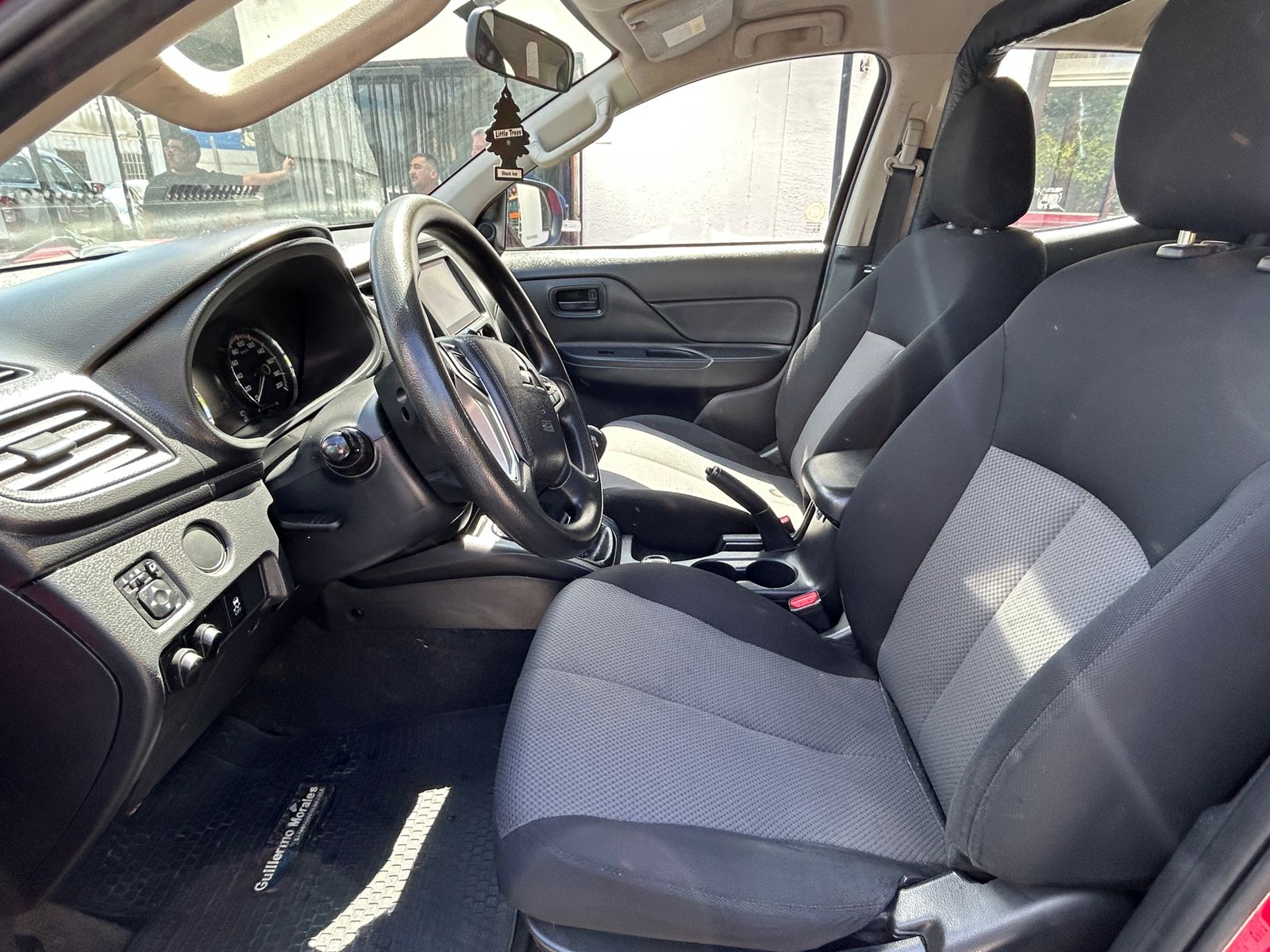 Camioneta Mitsubishi 2022 L200 CRT 4x4 NR#REF80 - Imagen 8