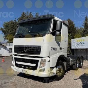 Tractocamión Volvo 2011 FH 6×4 Manual # Ref. KV26  Buin