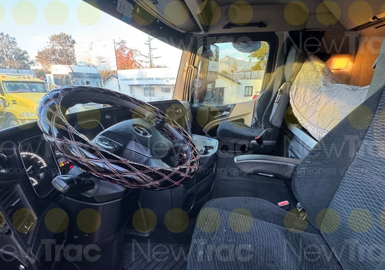 Tractocamión Mercedes Benz 2017 New Actros 2645 6×2 AUT # Ref. YC33 Buin - Imagen 10
