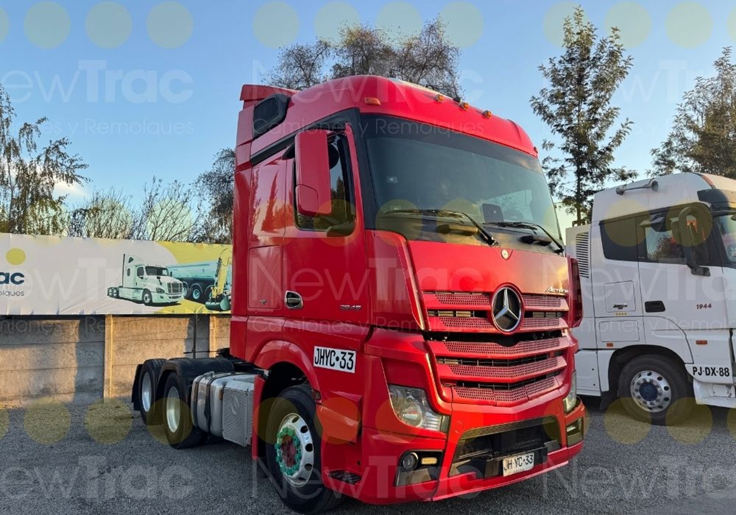 Tractocamión Mercedes Benz 2017 New Actros 2645 6×2 AUT # Ref. YC33 Buin - Imagen 2