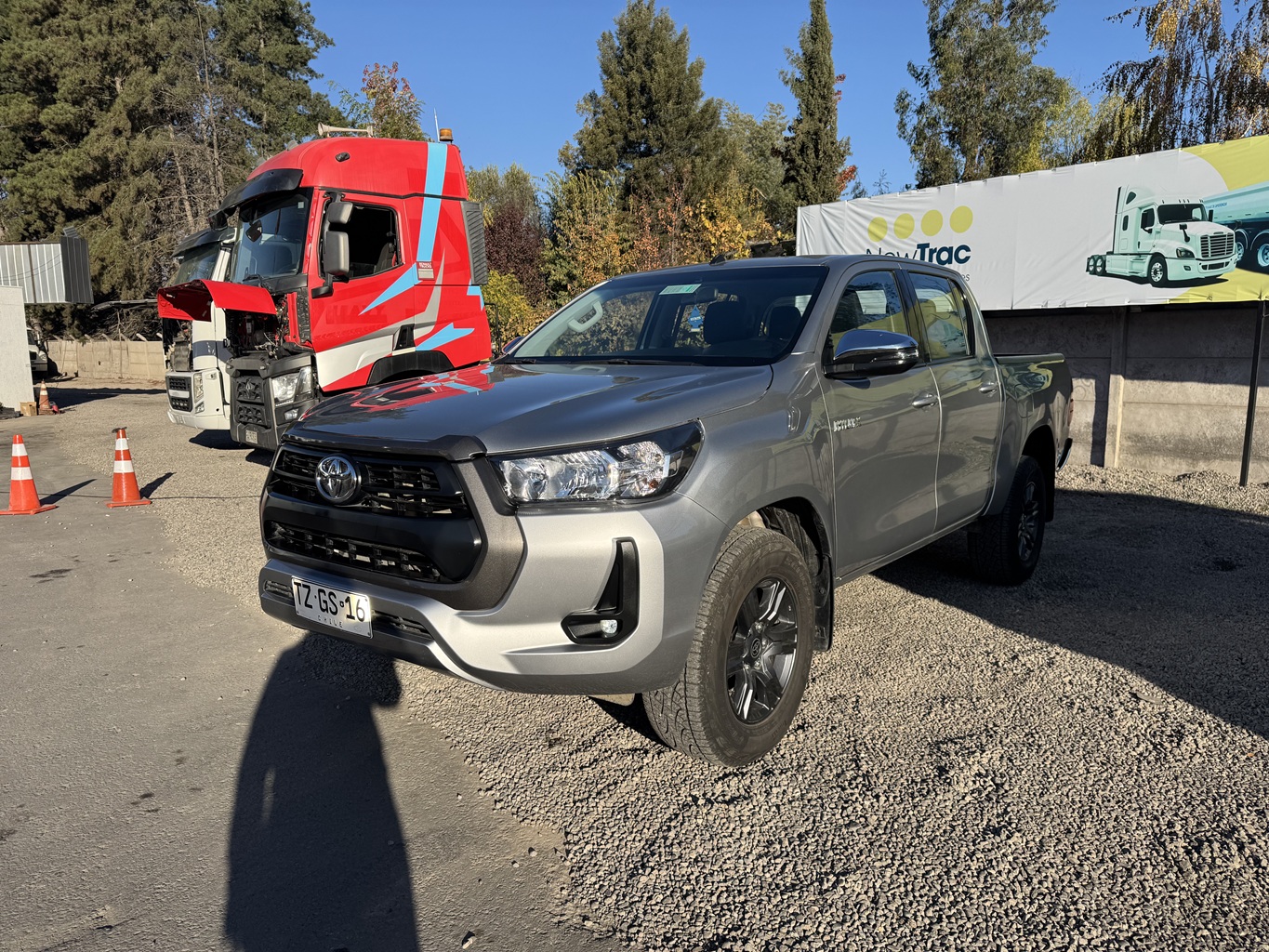Camioneta Toyota HI LUX DCAB 4x2 2025 2.4 #Ref GS16 Buin - Imagen 3