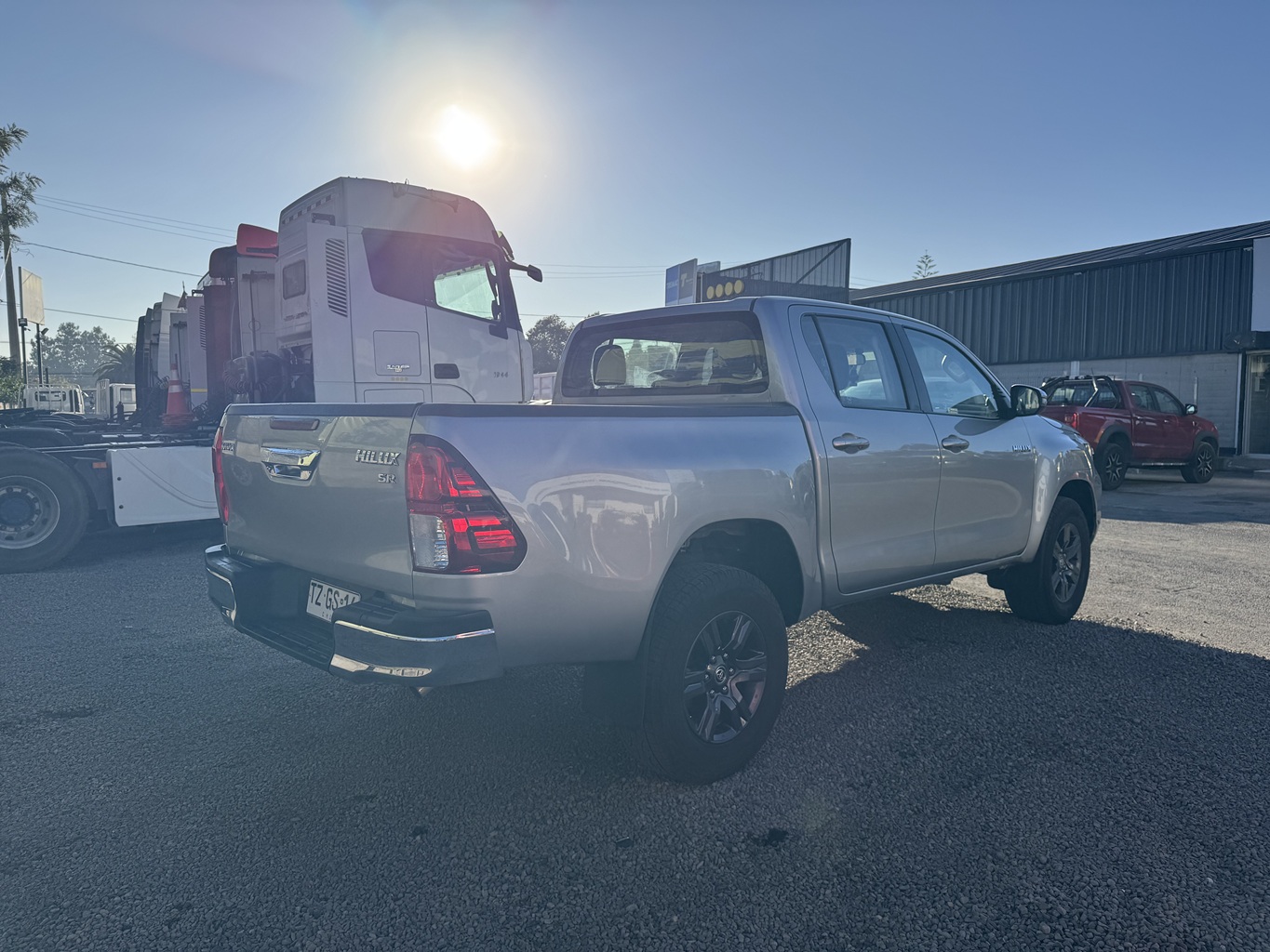 Camioneta Toyota HI LUX DCAB 4x2 2025 2.4 #Ref GS16 Buin - Imagen 7