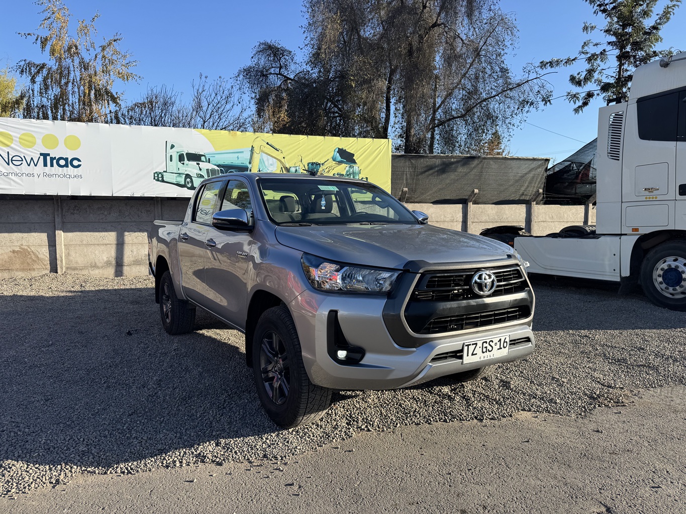 Camioneta Toyota HI LUX DCAB 4x2 2025 2.4 #Ref GS16 Buin