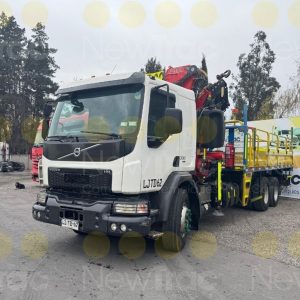 Camion Pluma Volvo VM año 2019 6x4 con Grúa Fassi 315 # Ref. TD62 Buin