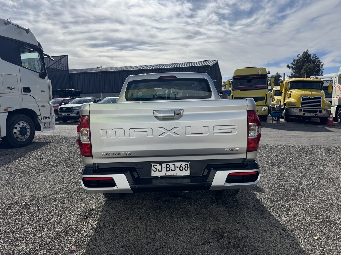 Camioneta Maxus T60 Dcab 4x2 2.8 Aut DX Ref #BJ68 Buin - Imagen 6