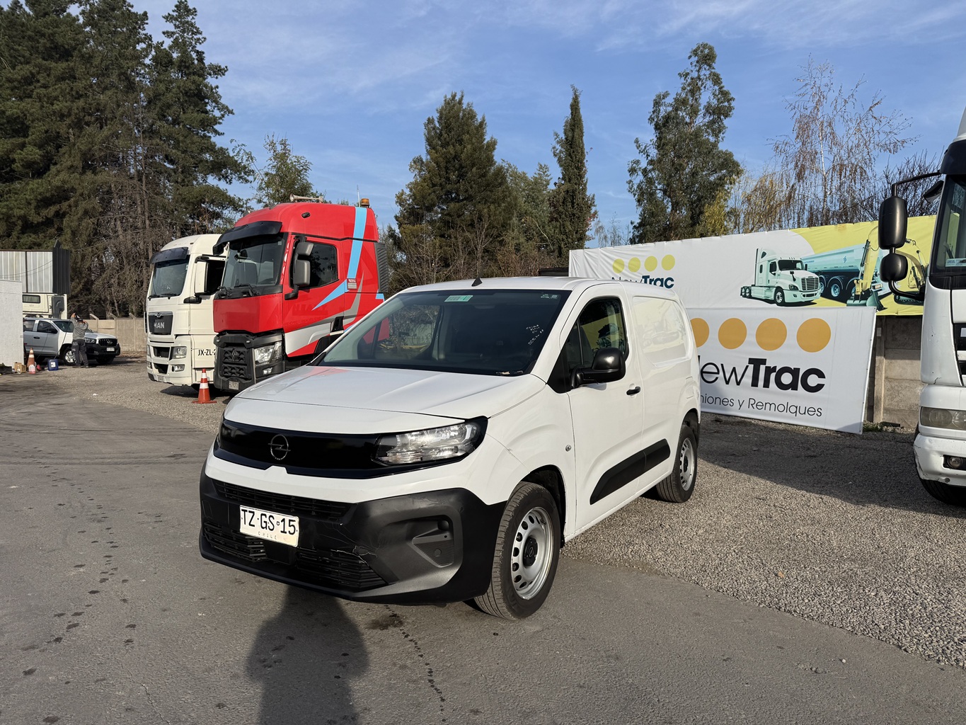 Furgón Opel 2025 combo L1 4x2 1.5 Diesel Ref # GS15 Buin