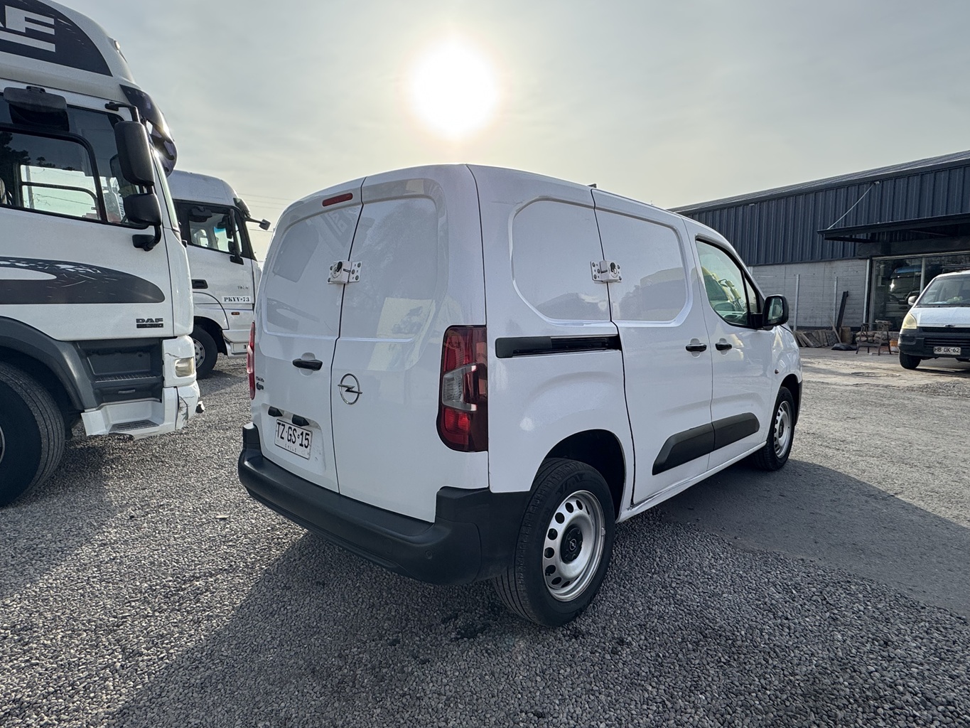 Furgón Opel 2025 combo L1 4x2 1.5 Diesel Ref # GS15 Buin - Imagen 7