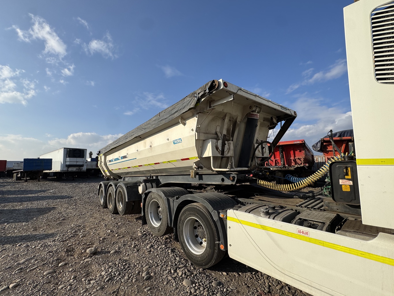 Semirremolque Batea Tremac 2020 3 ejes 20 M3 # Ref LF18 Buin - Imagen 2