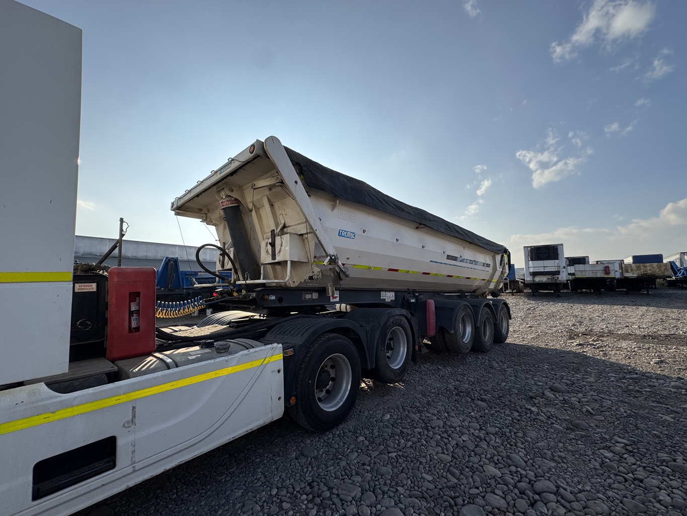 Semirremolque Batea Tremac 2020 3 ejes 20 M3 # Ref LF18 Buin - Imagen 8