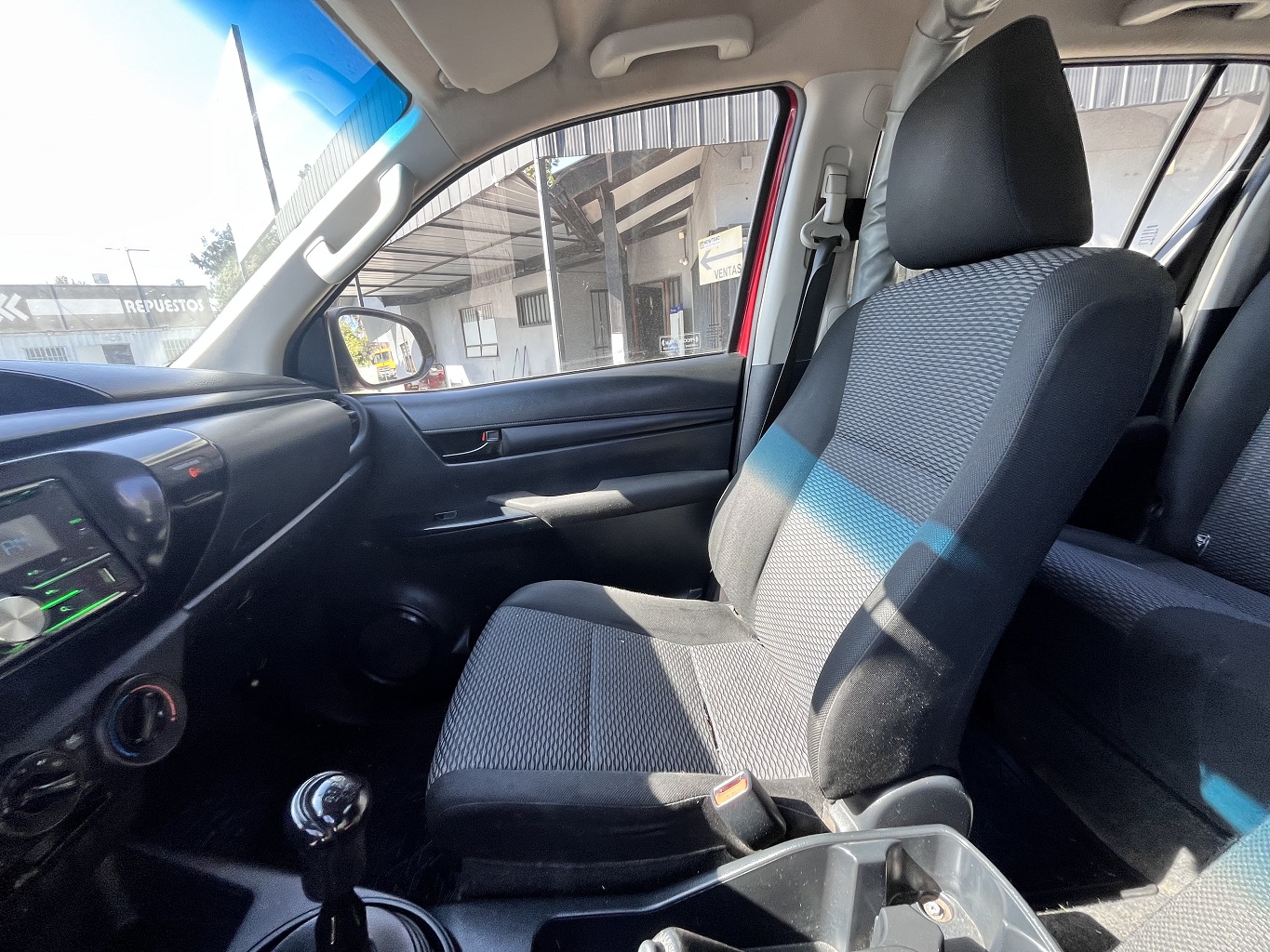 Camioneta Toyota 2018 Hilux 4x4 2.4 # Ref PC45 Buin - Imagen 5