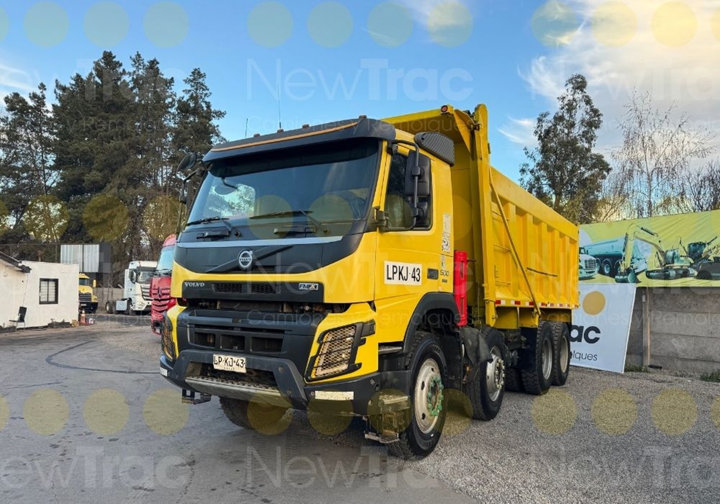 Camión Tolva Volvo 2019 FMX 20 m3 8x4 Aut #Ref KJ43 Buin - Imagen 3