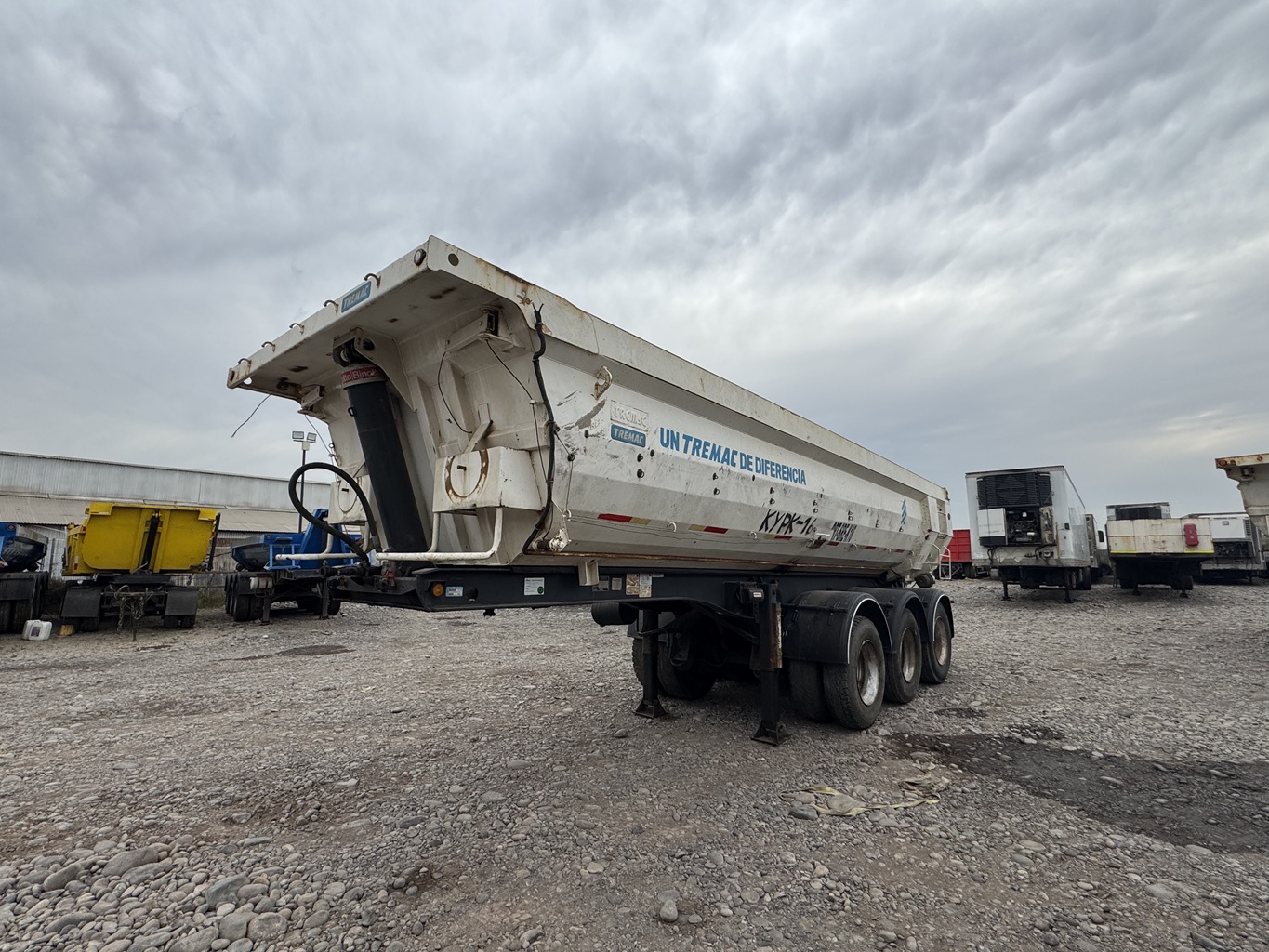 Semirremolque Batea Tremac 2020 3 ejes 20 M3 # Ref PK16 Buin - Imagen 2
