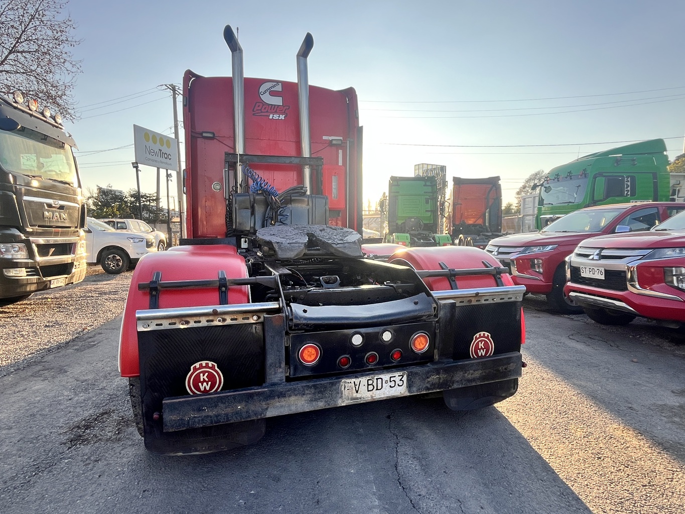 Tractocamión Kenworth 2013 T660 6x4 Manual # Ref. BD53 Buin - Imagen 6
