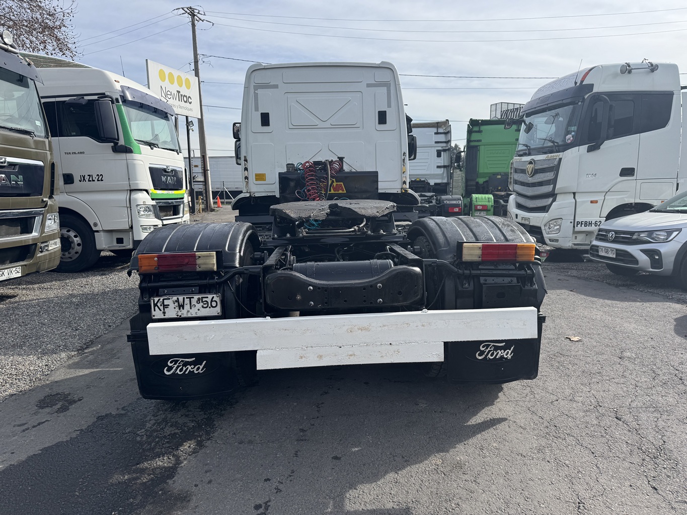Tractocamión Ford 2018 Cargo 1933 6x4 Manual Ref. WT56 Buin - Imagen 6