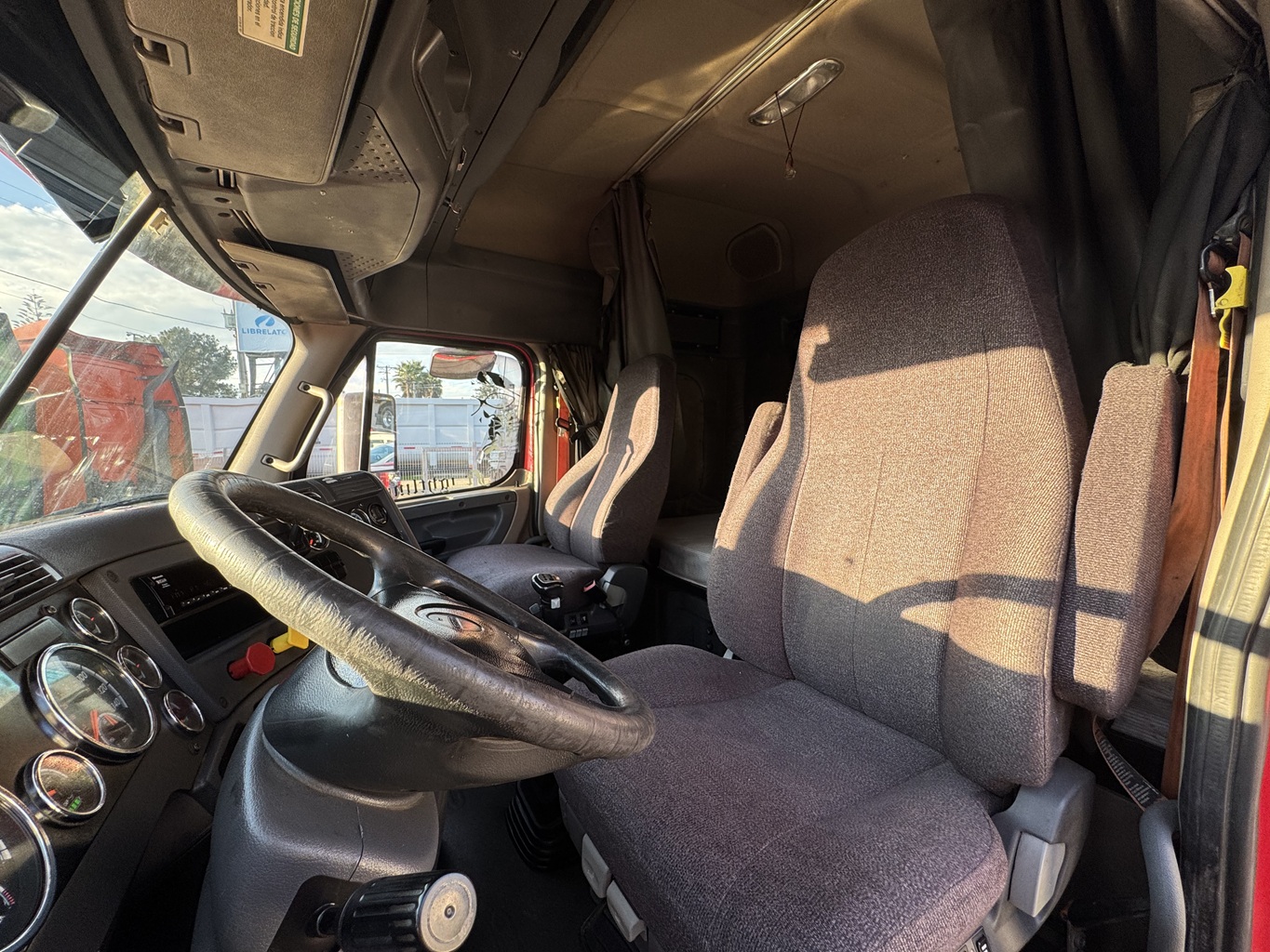 Tractocamión Freightliner 2018 Casc 125 6x4 Manual # Ref. SK36 Buin - Imagen 13