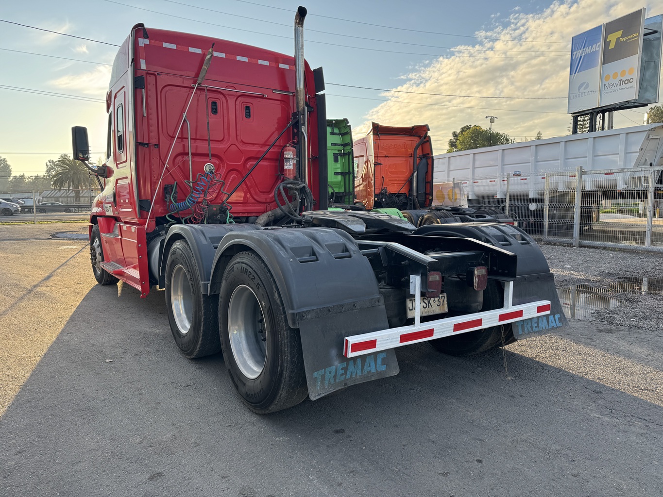 Tractocamión Freightliner 2018 Casc 125 6x4 Manual # Ref. SK37 Buin - Imagen 5