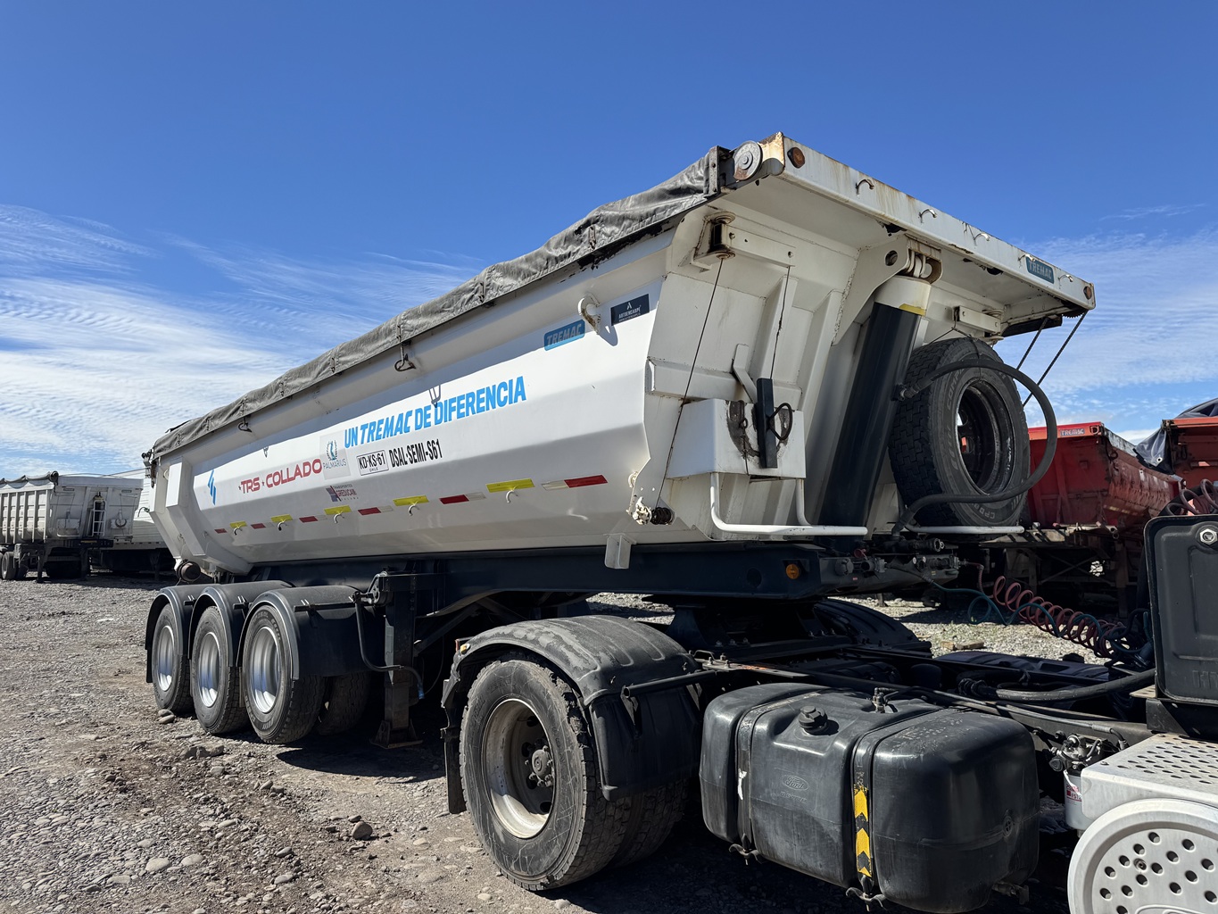 Semirremolque Batea Tremac 2023 3ejes 20 M3 # Ref KS61Buin - Imagen 8