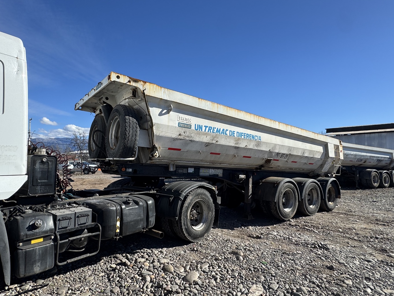 Semirremolque Batea Tremac 2020 3ejes 20 M3 Inox # Ref 3219 Buin - Imagen 2