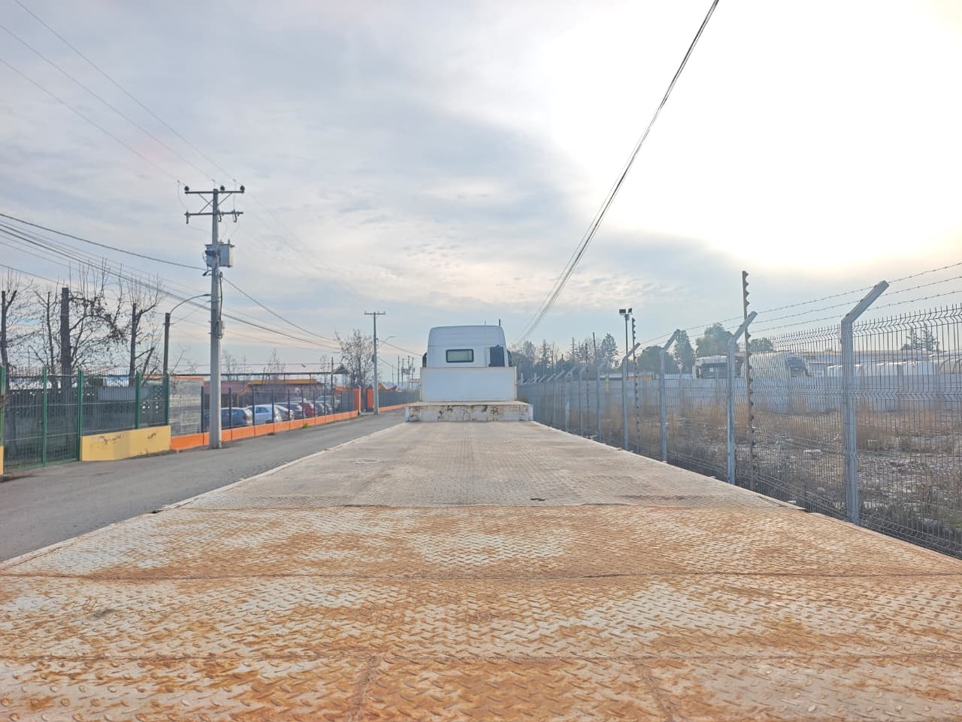 Semirremolque plano cuello cisne Noma 2001 3 Ejes # Ref 6992 Buin - Imagen 5