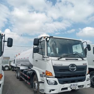 Camion Aljibe Hino año 2022 4x2 GH 1826 L cap 10.000 L Aut # Ref. GG40