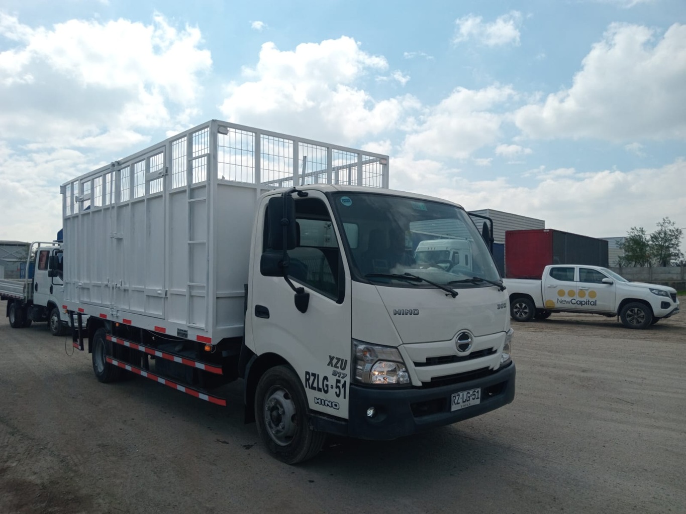 Camión Tolva Rammer Hino 2022 XZU 917 m3 4X2 Manual #Ref LG51 - Imagen 4