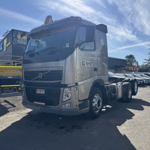 Tractocamión Volvo 2015 FH420 6x2 Aut Ref. KH87 Buin