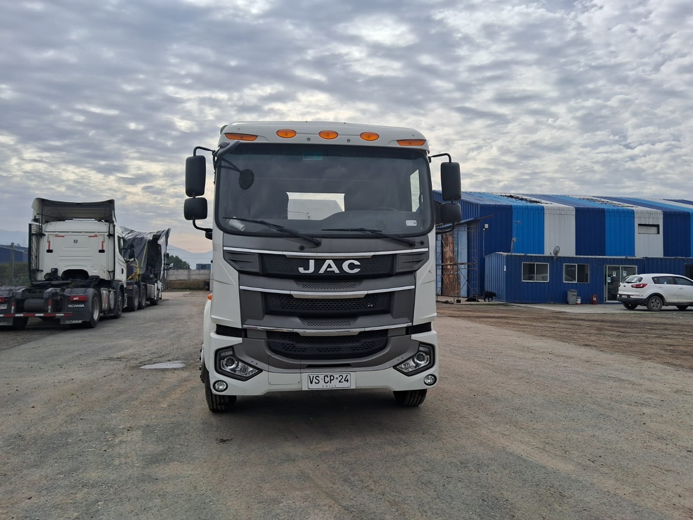 Camion Aljibe Jac año 2026 4x2 Runner HFC cap. 10.000 L # Ref.CP24 - Imagen 2