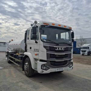 Camion Aljibe Jac año 2026 4x2 Runner HFC cap. 10.000 L # Ref.CP24
