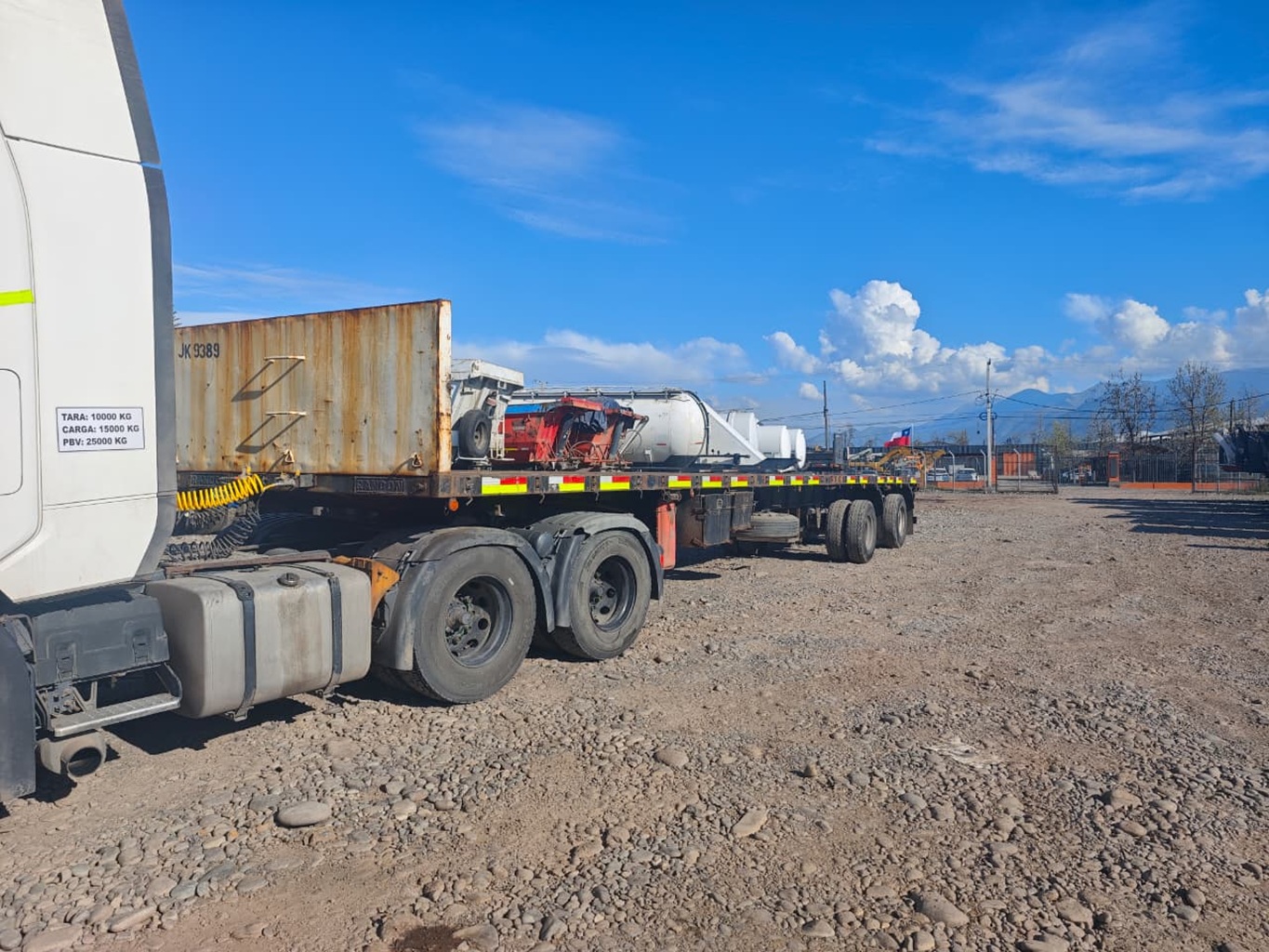 Semirremolque plano Randon 2016 3 Ejes 14.30 de largo # Ref 9389 Buin
