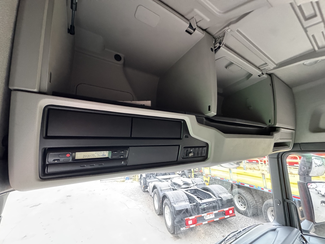 Tractocamión Scania 2021 G500A 6×4 AUT # Ref. FH84 Buin - Imagen 11